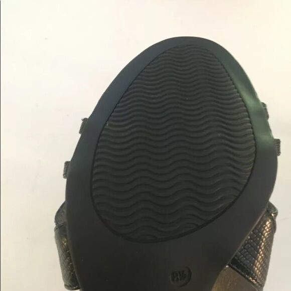 Moda Spana 3.5” High Heel Shoes NWOT size 8.5 - Picture 4 of 13